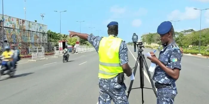 Contrôle routier par la Police républicaine