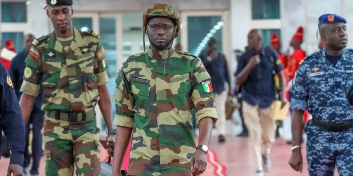 Sénégal: Diomaye fixe l'échéance du départ des bases militaires étrangères