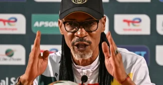 Rigobert Song