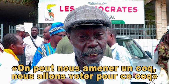 « ON PEUT NOUS AMENER UN COQ, NOUS ALLONS VOTER POUR CE COQ », déclarent des militants en attente duo candidat de Les Démocrates