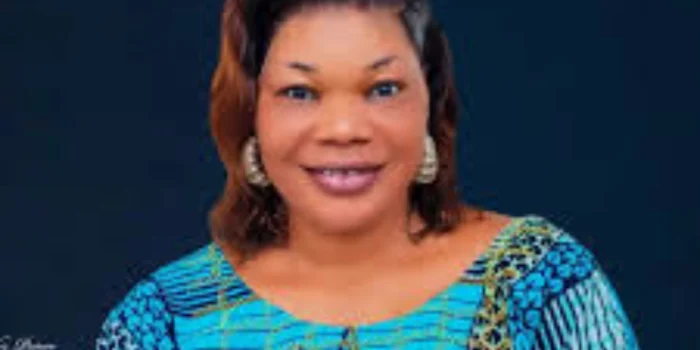 artiste comédienne Aurélie Guezo