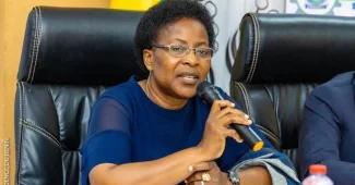 la-ministre-de-lenseignement-superieur-et-de-la-recherche-scientifique-Eleonore-Yayi-Ladekan