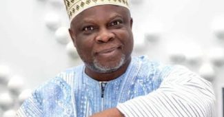 Bertin Koovi suspendu par le BR