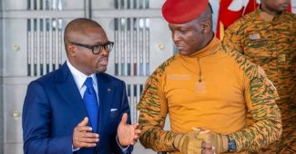 ROMUALD WADAGNI AU BURKINA FASO : UNE VISITE D’AMITIÉ ET DE TRAVAIL POUR RENFORCER LA COOPÉRATION RÉGIONALE