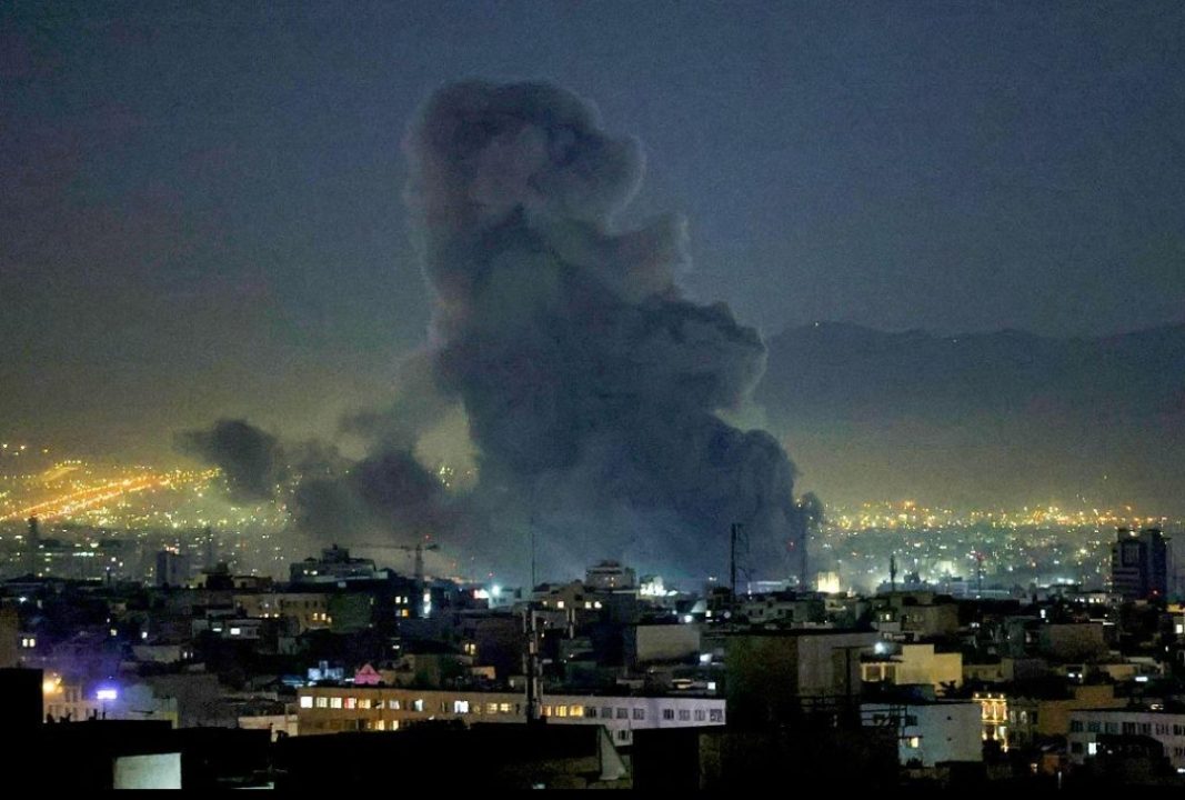 Bombardement d'une centrale nucléaire en iran