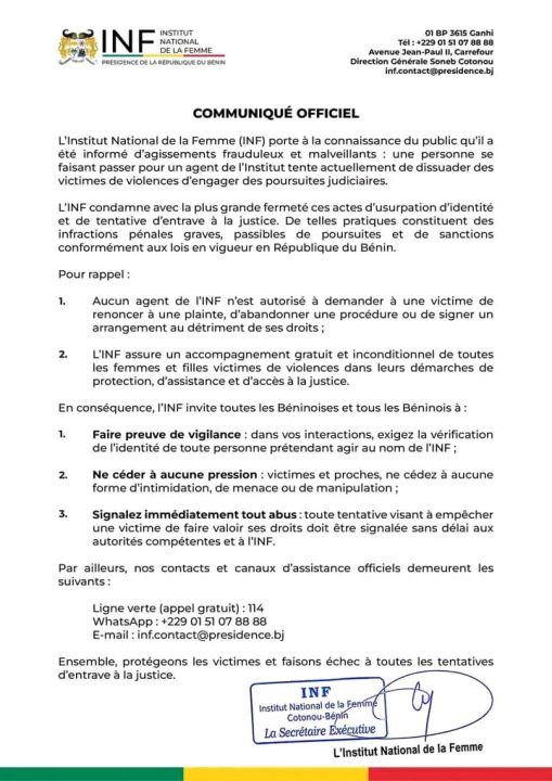 VISANT DES VICTIMES DE VIOLENCES